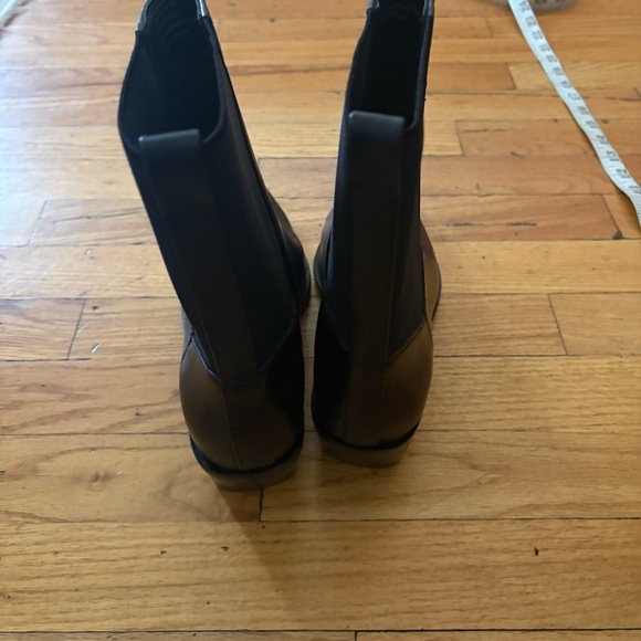 Nordstrom Brand Black Leather Booties Size 8 - Picture 4 of 5